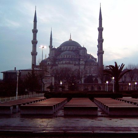 Kafkas Hotel Istambul Exterior foto