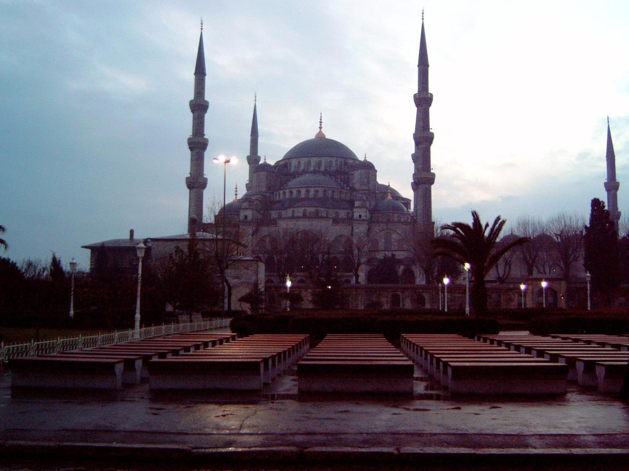 Kafkas Hotel Istambul Exterior foto